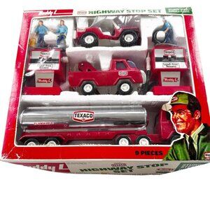 Vintage Sears Buddy L Texaco Pressed Steel Toy Tow Tanker Highway Stop Truck Set
